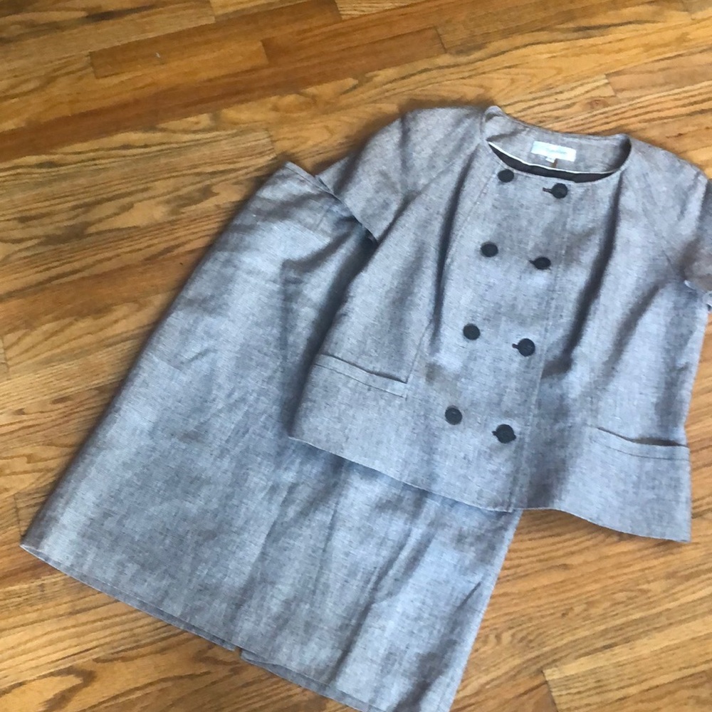 Calvin Klein Skirt Suit - Size 16